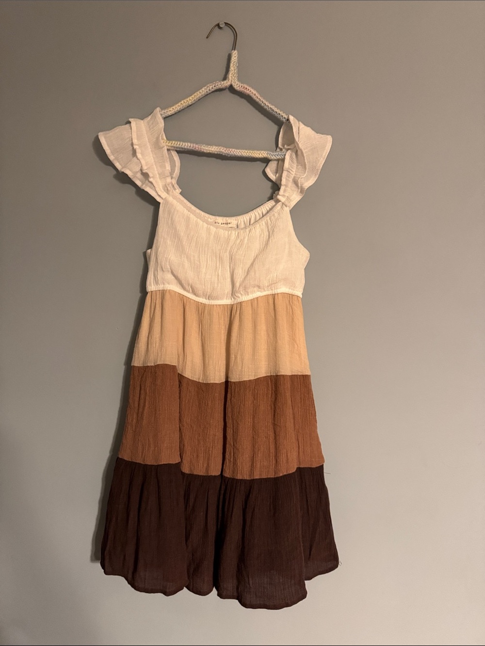 Women’s Tiered Ruffle Strap Dress in White, Cream & Brown